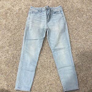 American Eagle Outfitters Light Blue Ankle Jeans